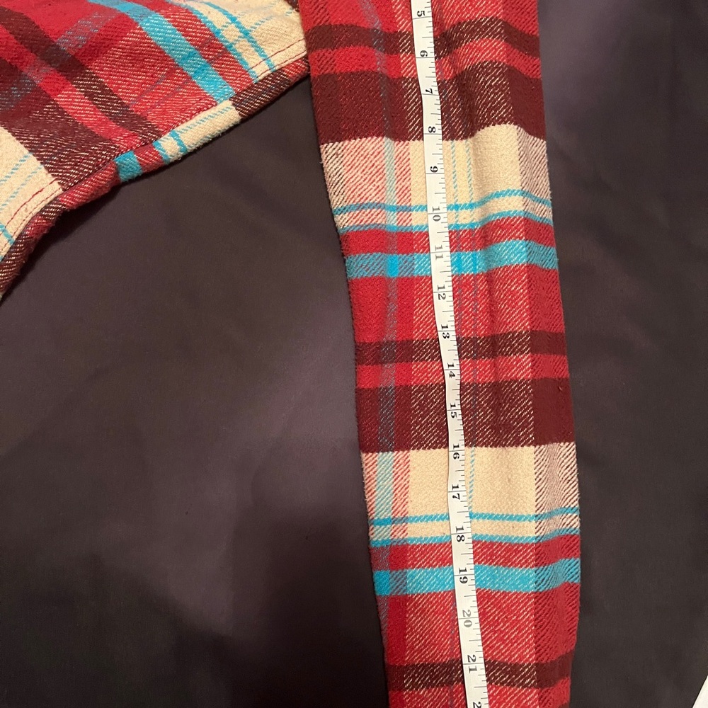 Quiksilver Red and Blue Plaid Men's Shirt - Picture 6 of 9